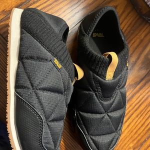 Teva black slip on shoes size 9